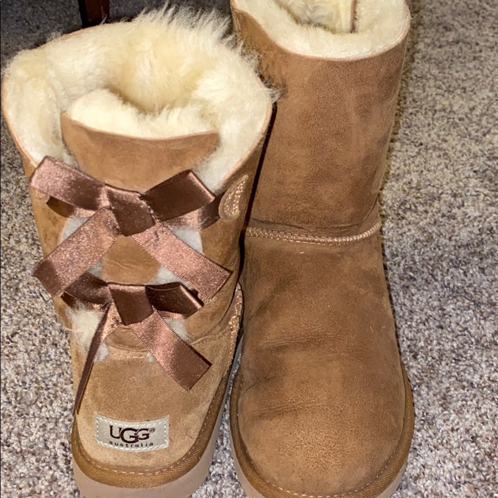 COPY - Brown Bailey Bow Uggs